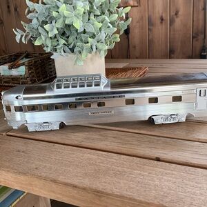 Lionel Electric Trains Santa Fe Aluminum Vista Observation Car 6-19113